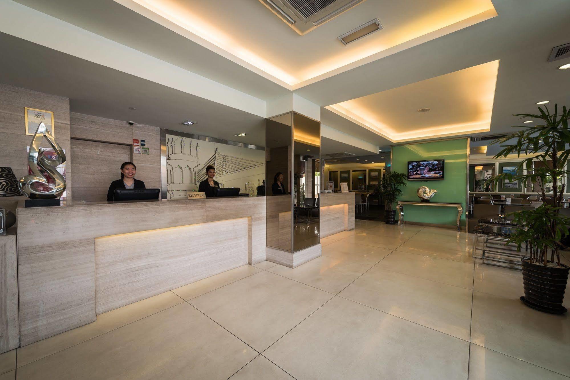 Hotel Sentral Georgetown @ City Centre Екстериор снимка